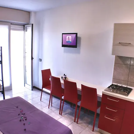 Modern With Outdoor Pool-beahost Apartment *